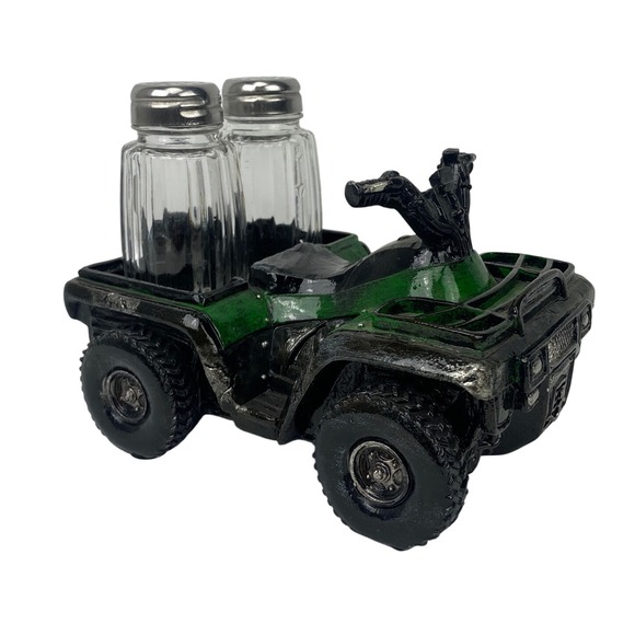 ATV Salt and Pepper Shakers Holder Green Black Decor Kitchen‎ Dining - Picture 1 of 13